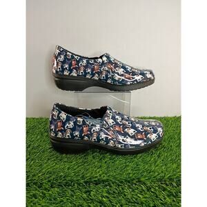 Easy Works by Easy Street Nurse Clogs Shoes Slip Resistant Dog Print Size 12